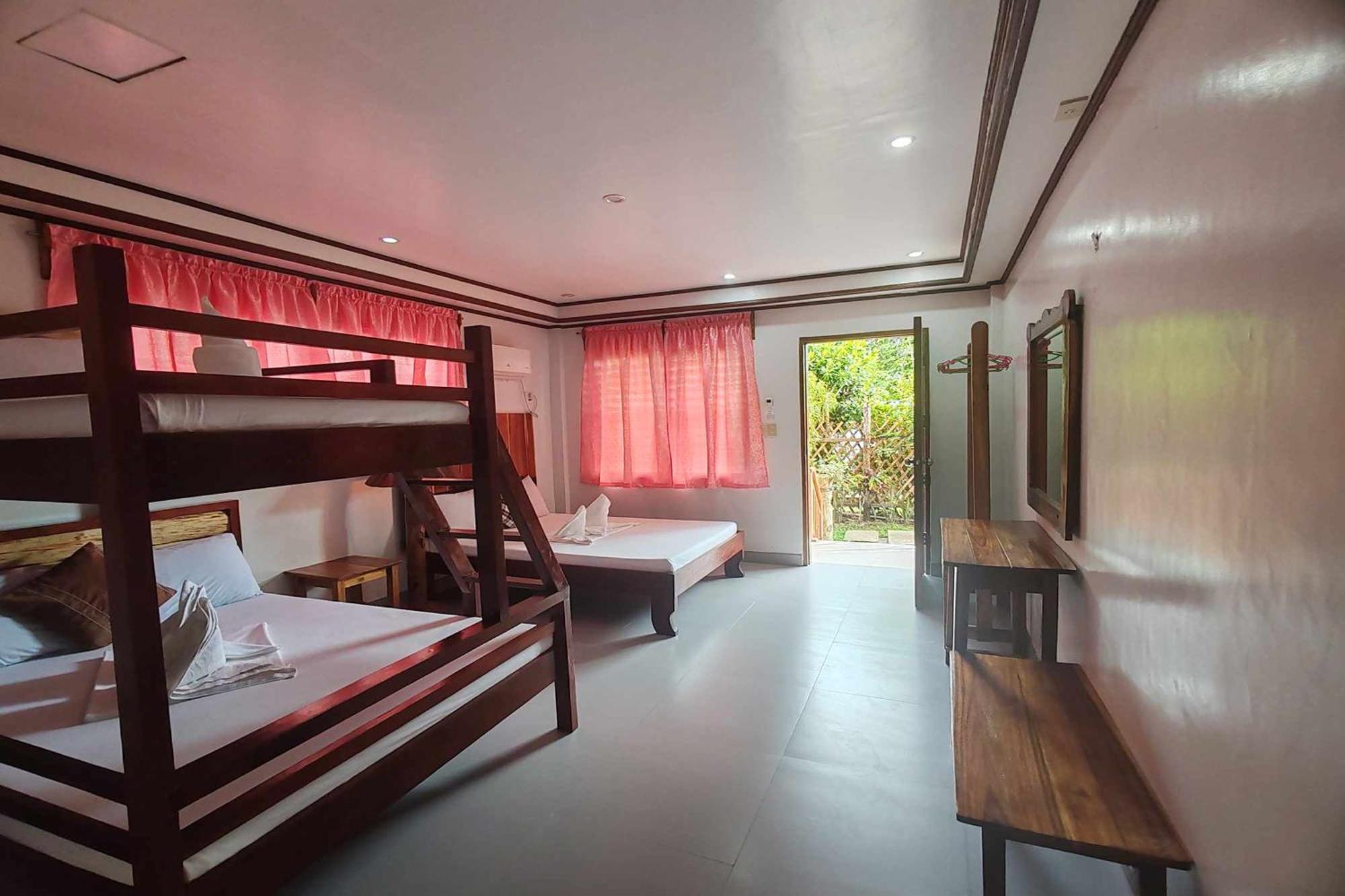 Summer Homes Beach Resort And Cottages Palawan Barton Eksteriør bilde