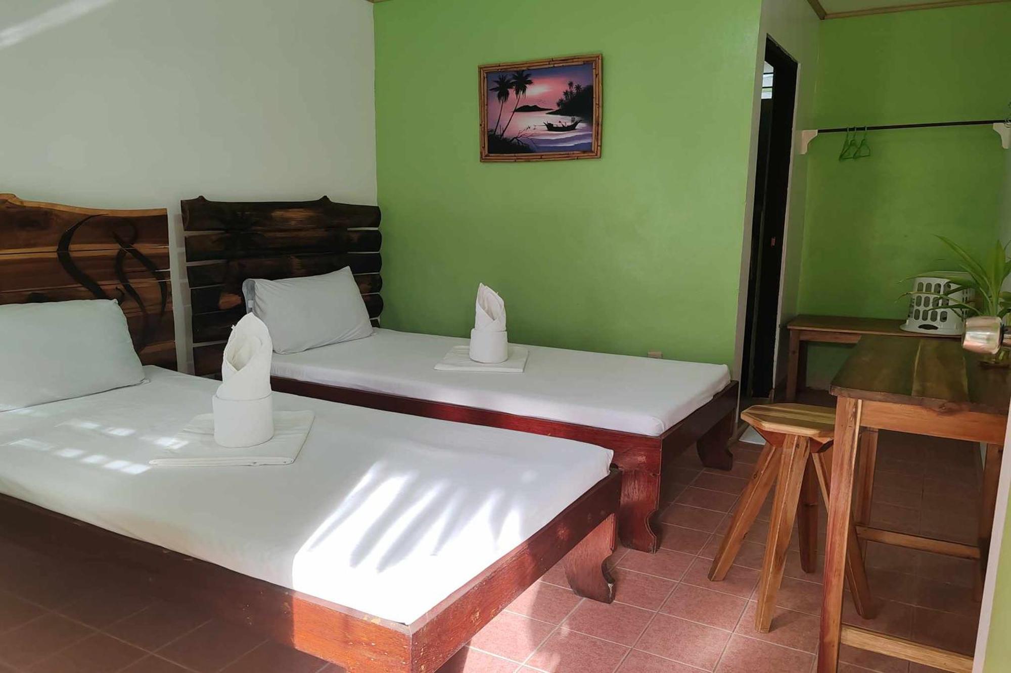 Summer Homes Beach Resort And Cottages Palawan Barton Eksteriør bilde