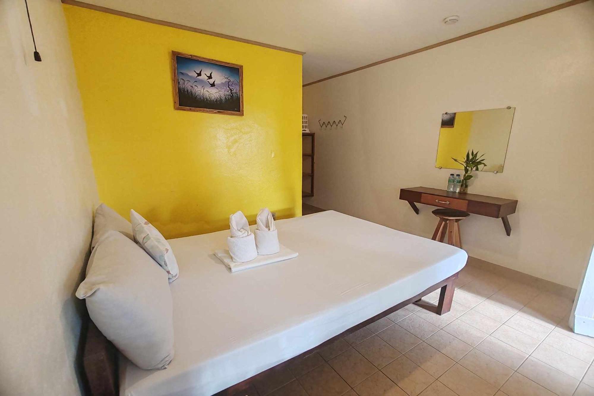 Summer Homes Beach Resort And Cottages Palawan Barton Eksteriør bilde