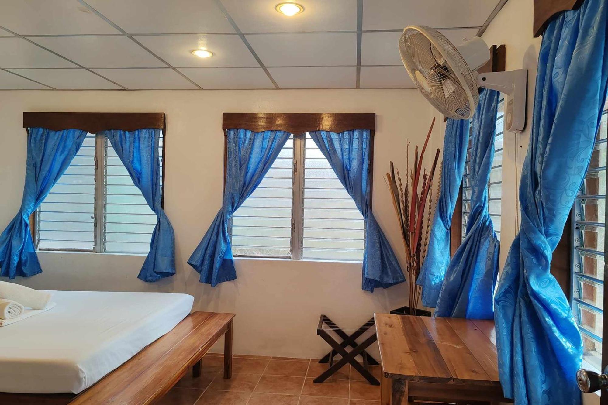 Summer Homes Beach Resort And Cottages Palawan Barton Eksteriør bilde