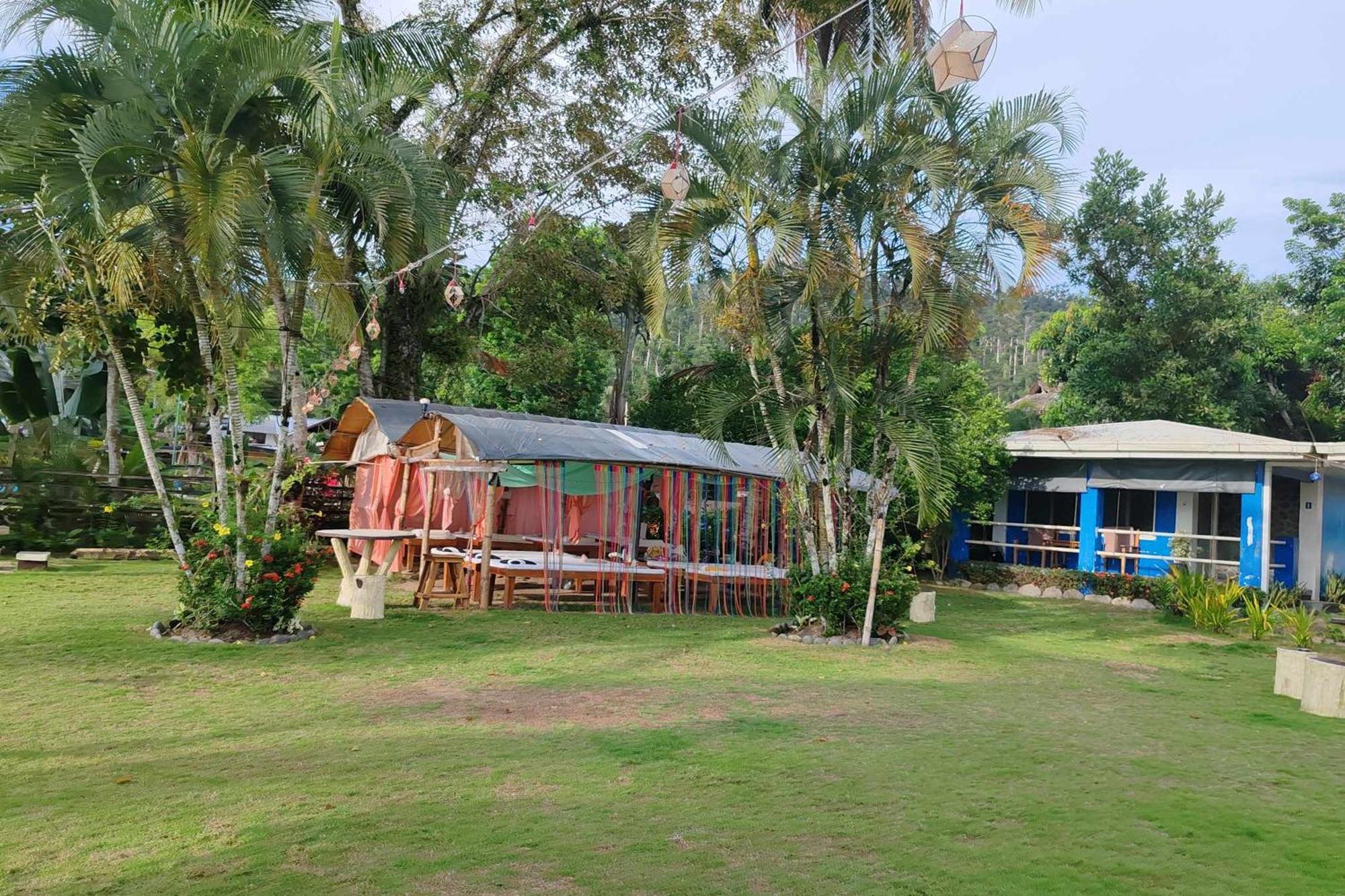 Summer Homes Beach Resort And Cottages Palawan Barton Eksteriør bilde